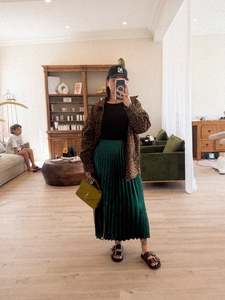 Pīata Pleated Skirt | Teal