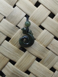 Manaia Guardian: Manaia/Guardian B - Small