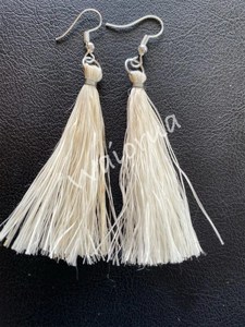 Muka Earrings – Waiorua Maori Weaving