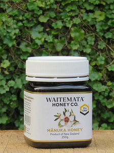 Products: マヌカハニー UMF™ 15+ 250g - Waitemata Manuka Honey Direct