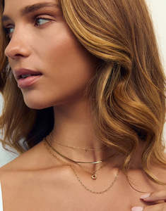 Arms Of Eve: Shayla Gold Snake Chain Necklace - Gold