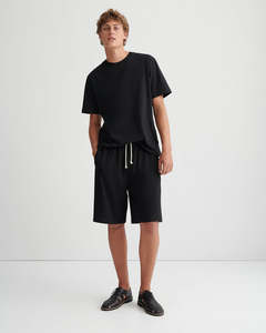 Focus Shorts - Black