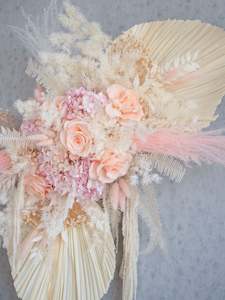 New Collection: Dreamy Soft Wall Arrangement