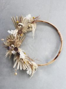 Wreaths: Buttercup Rattan Wreath