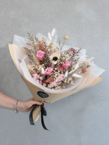 Bouquets: 2025 Mother's Day Bouquet - Limited Edition