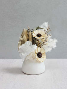 Vase Arrangements: Snowdrop Vase