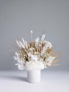 Vase Arrangements: Soft Snow Vase
