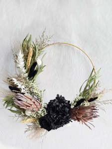 Wreaths: Matariki: Noir Wreath