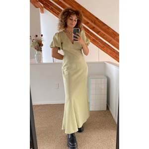Size 16: Ruby Uma Dress (Khaki Gingham)
