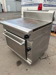 Gas Burners: APS926 WALDORF RN8110GC GAS TARGET TOP CONVECTION OVEN WITH WARRANTY