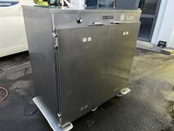 Grills: APS936 ALTO-SHAAM 1000-BQ-96 ELECTRIC WARM HOLDING CABINET WITH WARRANTY