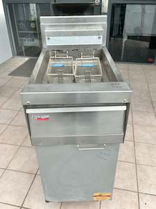 Commercial Deep Fryers: Frymaster MJ35 Gas Deep Fryer With Warranty