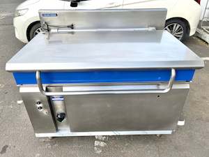 Blue Seal Evolution Series G580-12E - 1200mm Gas Electric Tilt Bratt Pan With Warranty