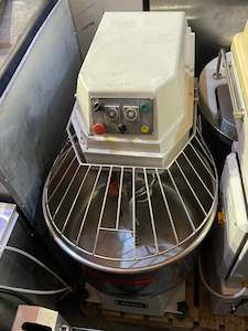 Yoslon YSN-MJ50 spiral mixer not ready