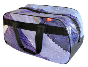 Products: Weekender 8 WAS