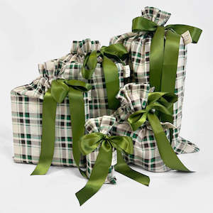 Reusable Gift Bags: Nadarrach Tartan (Reusable Gift Bag Set)