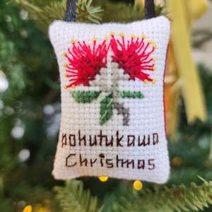 Pohutukawa on white Ornament