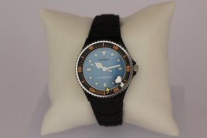 Products: THE SNOOPY - WatchStop