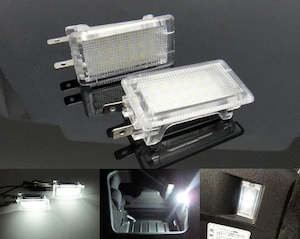 Porsche 911 Type 996 Interior Parts And Equipment: LED luggage / engine compartment lights (pair) - 964 / 993 / 986 / 996 / 987 / 997