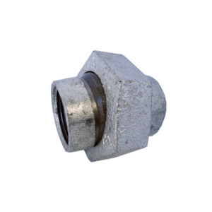 Galv Fittings: Galvanised Deflection Union