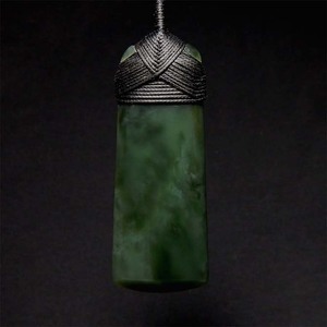 Products: Lashed Inanga Jade Toki Wayne Costar Jade Carver