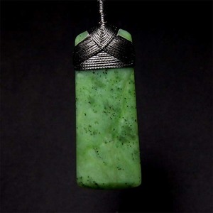 Products: Light Green Jade Toki Wayne Costar Jade Carver