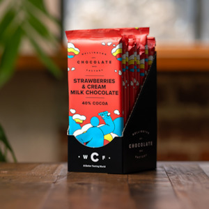 75g 85g Bars: Strawberries & Cream Milk Chocolate Bar - 10 Pack (75g)