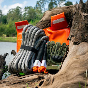 Recovery Equipment: Recon Premium 4WD Recovery Kit (6 Pieces) EFS