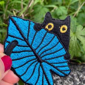 Cat with leaf Embroidered Patch, Iron On Applique for Jacket Backpack or Gift - &hellip;