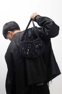 Frontpage: Dark Wash Bow Handbag