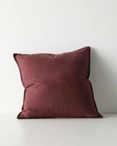 Linen Cushions: Como Garnet