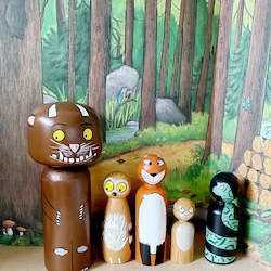 Large Gruffalo peg set