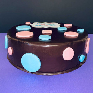 Products: Something Sweet Inside – A Gender Reveal Cake