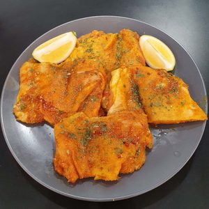 Products: Bird & Barrow Chicken boneless Steaks (free range, antibiotic free) 550g