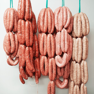 Well Hung Sausages – BEEF