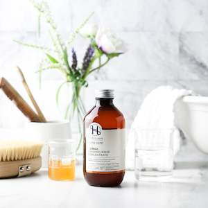 Haircare: Herbal Finishing Rinse