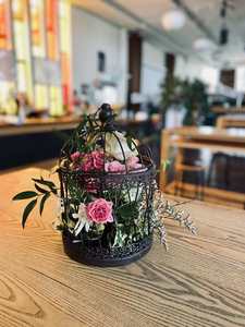 Centrepieces: Bird Cage Brass