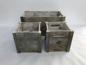 Accessories: Vintage grey crates - set of 3