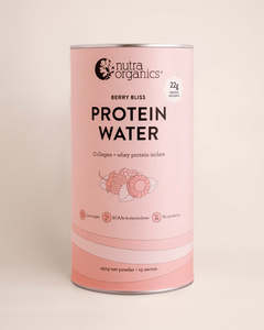 Drinks Protein: Nutra Organics Protein Water - Berry Bliss 450g