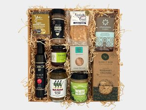 Products: Celebrating Canterbury Gift Box