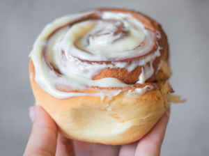 Brownies Tarts Buns: Cinnamon Bun