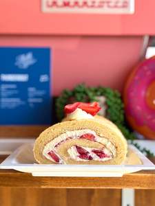 Gluten Free Vegan: Strawberries and Cream Swiss Roll Log (no added gluten) (Fri-Sun)