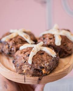 FROZEN No Added Gluten and Vegan Fruit Hot Cross Buns