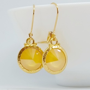 Golden Buttercup Yellow Round Swarovski Earrings – Wendi Lindsay Jewellery
