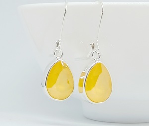 Beautiful Buttercup Swarovski Crystal Teardrop Earrings – Wendi Lindsay Jewellery