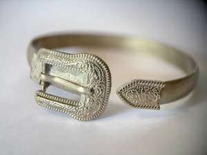 Western Buckle Cuff Bangle ©️ - White Bronze