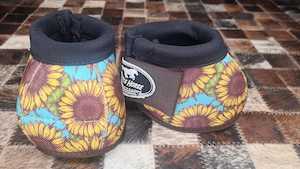 Bell Boots - no turn