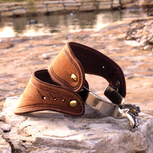 Full: Performance Spurs 5/8-inch Band