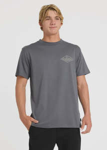 Quicksilver: Quiksilver - Stinger Short Sleeve