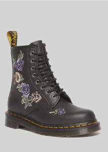 Dr Martens: Dr Martens - 1460 Vonda 8 Eye Boot